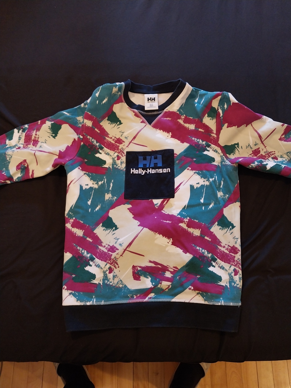 Helly Hansen Men’s Multicolor Graphic Crewneck Sweater